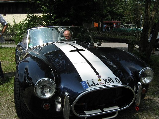 88 AC Cobra + ich v. vorne.jpg